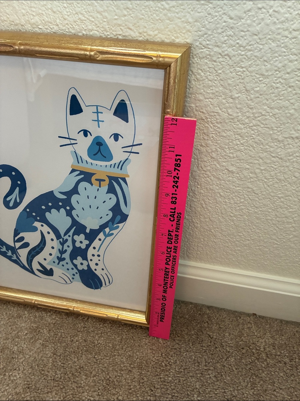 Sapna Shah Blue and white cat framed picture - Picture 9 of 9